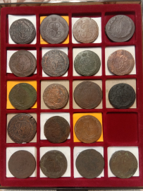 пятикопеечные монеты времен Екатерины Второй. Картинка 1